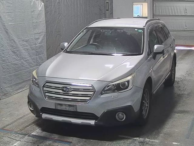 SUBARU LEGACY OUTBACK 2015