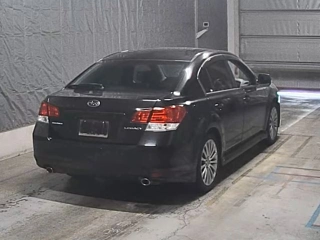 SUBARU LEGACY B4 2011
