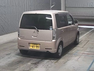 MITSUBISHI EK WAGON 2012