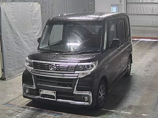 DAIHATSU TANTO 2018