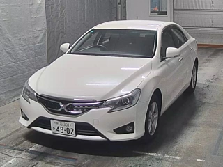 TOYOTA MARK X 2013
