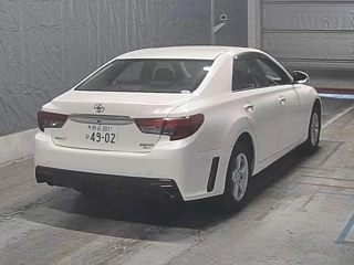 TOYOTA MARK X 2013