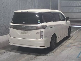 NISSAN ELGRAND 2018