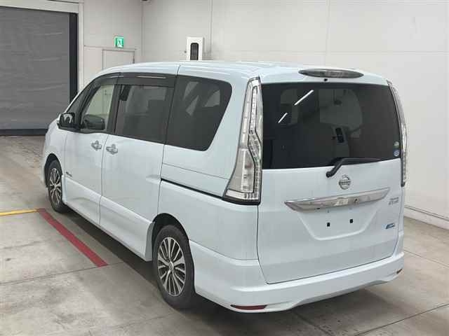 NISSAN SERENA 2014