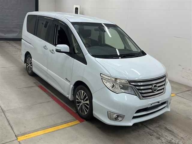NISSAN SERENA 2014