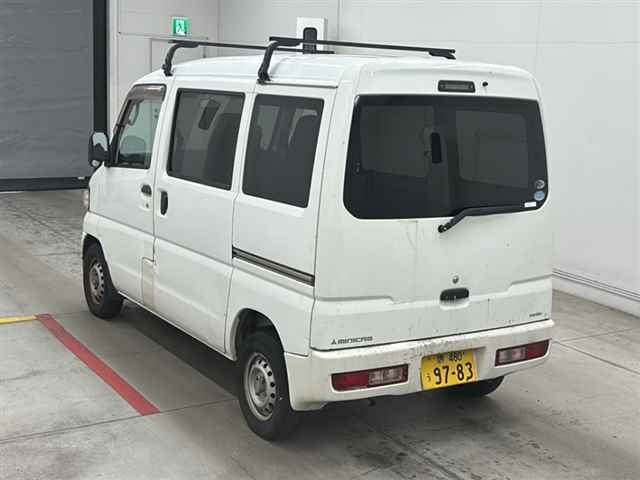 MITSUBISHI MINICAB VAN 2012
