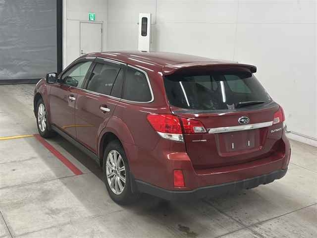 SUBARU LEGACY OUTBACK 2010