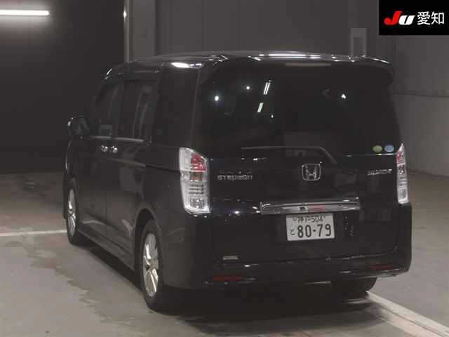 HONDA STEP WAGON 2011