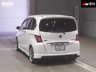 HONDA FREED 2015
