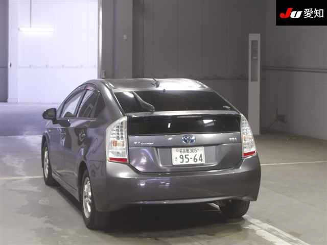 TOYOTA PRIUS 2011