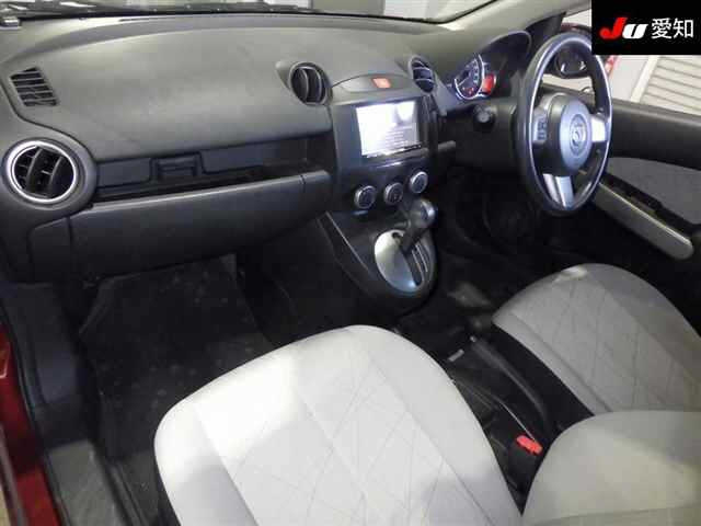 MAZDA DEMIO 2012