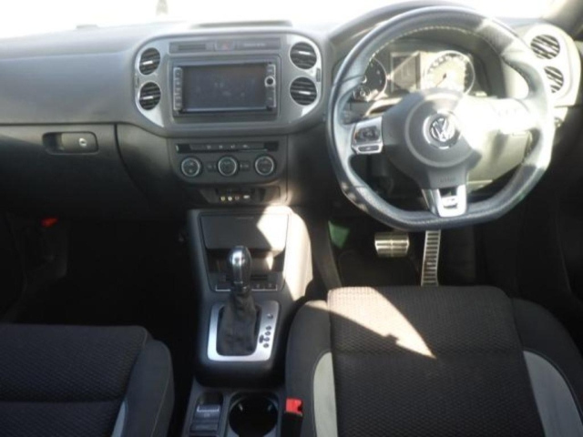 VOLKSWAGEN TIGUAN 2015