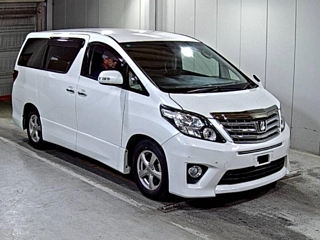 TOYOTA ALPHARD 2013