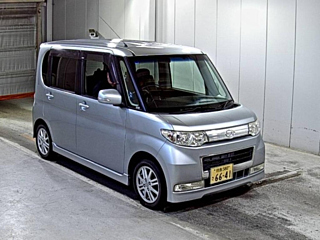 DAIHATSU TANTO 2010