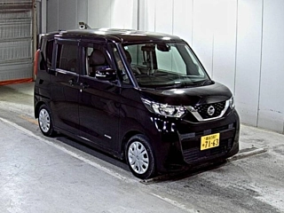 NISSAN ROOX 2021
