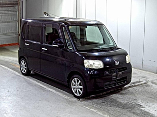 DAIHATSU TANTO 2010