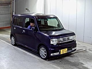 TOYOTA PIXIS SPACE 2013