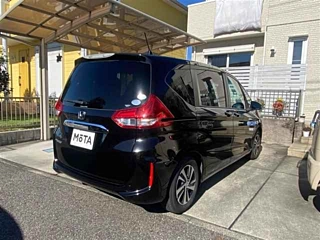 Заказать HONDA FREED