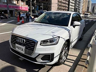 Заказать AUDI Q2