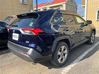 Заказать TOYOTA RAV4