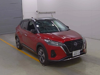 NISSAN KIX 2025
