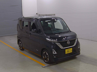 NISSAN ROOX 2021