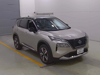NISSAN X-TRAIL 2024