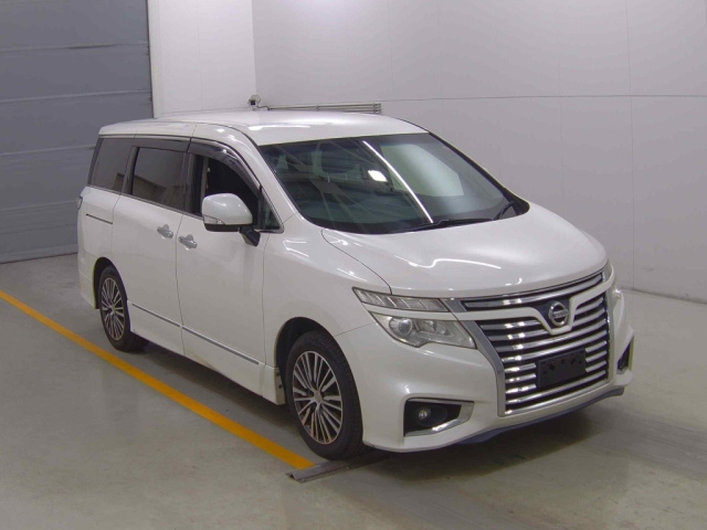 NISSAN ELGRAND 2016