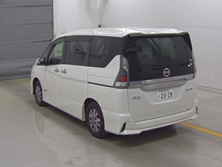 NISSAN SERENA 2018