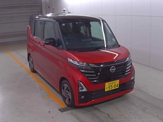 NISSAN ROOX 2024