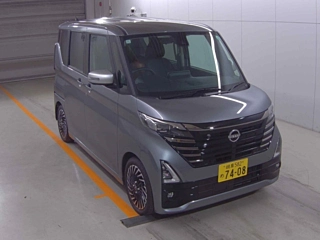 NISSAN ROOX 2024