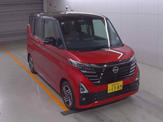 NISSAN ROOX 2024