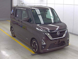 NISSAN ROOX 2020