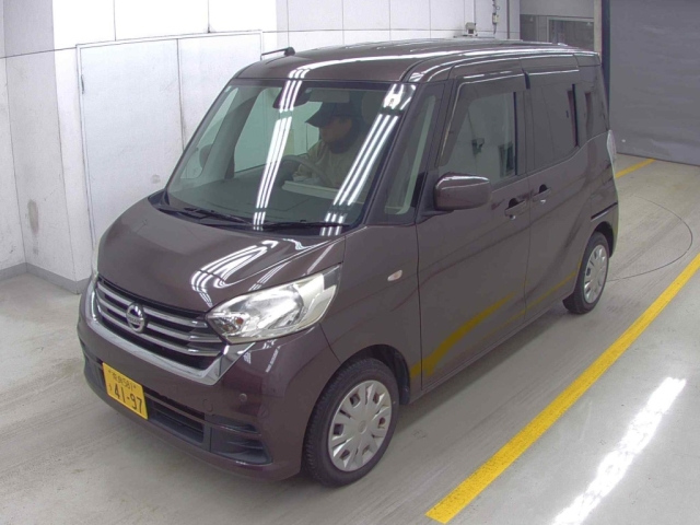 NISSAN DAYZ ROOX 2019