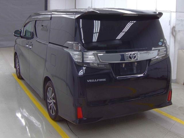 TOYOTA VELLFIRE 2015