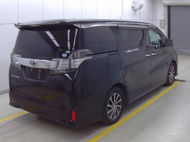 TOYOTA VELLFIRE 2015