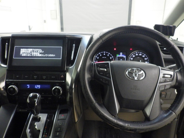 TOYOTA VELLFIRE 2015