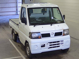 NISSAN CLIPPER TRUCK 2011