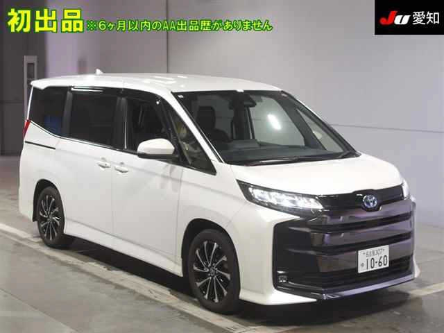 TOYOTA NOAH 2023