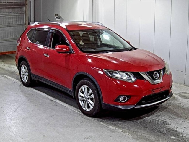 NISSAN X-TRAIL
