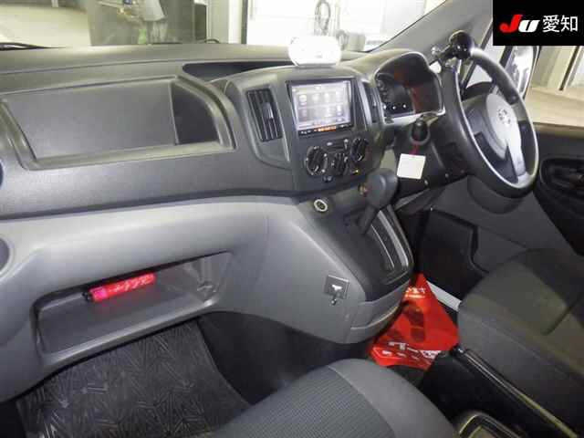 NISSAN NV200 2014