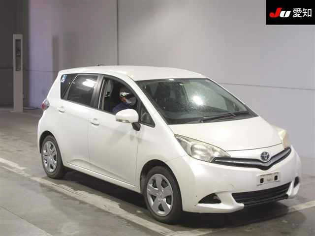 TOYOTA RACTIS 2010