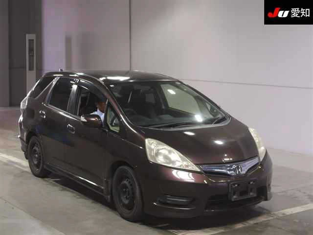 HONDA FIT SHUTTLE
