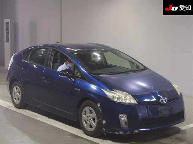 TOYOTA PRIUS 2010