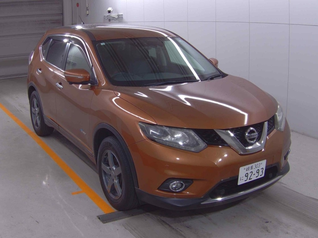 NISSAN X-TRAIL