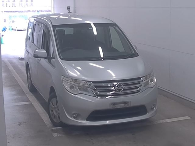 NISSAN SERENA 2014