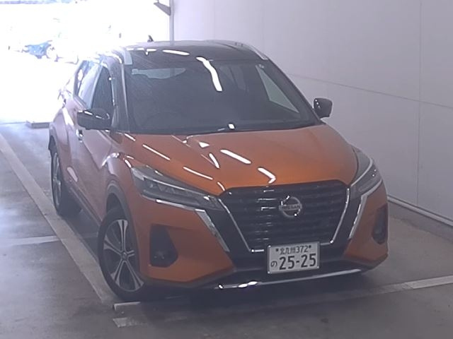 NISSAN KIX