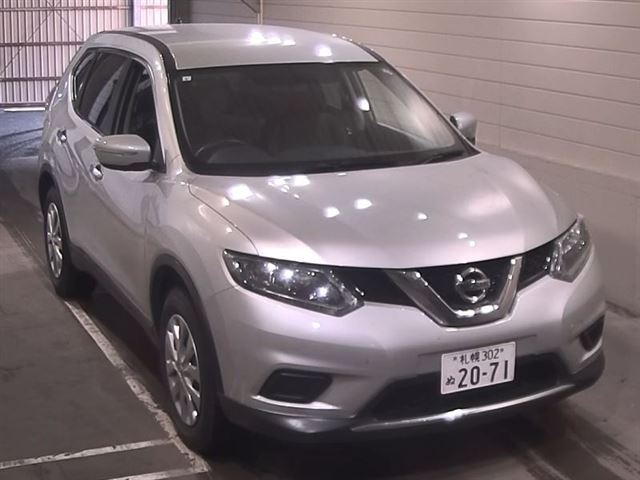NISSAN X-TRAIL