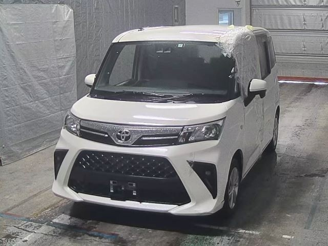 TOYOTA ROOMY 2021