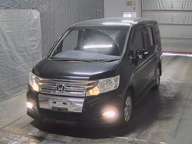 HONDA STEP WAGON 2010